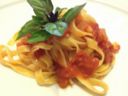 Tagliatelle al pomodoro fresco