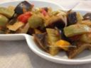 Caponata di melanzane, zucchine e peperoni