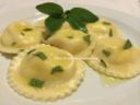 Ravioli di ricotta e salmone