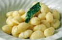 Gnocchi di nasello con burro e salvia
