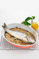 Branzino Arrosto con Ripieno di Cipolle