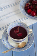 Zuppa Fredda di Duroni con Lambrusco