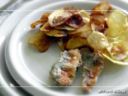 Filetti di Triglia fritti e patate chips