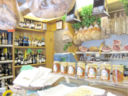 Boutique del formaggio e del salume, a Scandiano RE