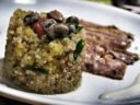 Insalatina di quinoa con azzurri, capperi arrosto e maionese all’aglio