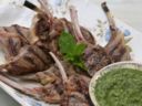 Pranzo di Pasqua: agnello con pesto di menta