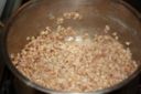 Primi piatti: farro con prosciutto cotto, panna e piselli