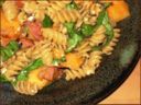 Ricette pasta fredda: fusilli tricolori