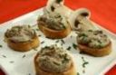 Aperitivo: patè funghi e salsiccia