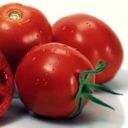 Torte salate: torre di frittate con pomodori