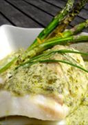 Ricette pesce: spigola con salsa di asparagi