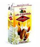 Prodotti tipici: il latte di mandorle