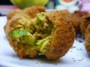 Antipasti: polpette di zucchine e feta