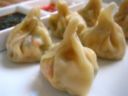 Cucina cinese:  ravioli (o wonton) di gamberi