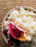 Ricetta primi piatti: risotto ai petali di rosa