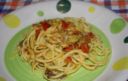 Spaghetti con il sugo di pesce povero, piatto gustoso ed economico