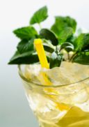 Ricette cocktail: tè verde con vodka