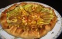 Torta salata facile: la crostata con i fiori di zucca