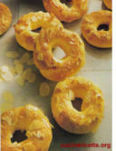 Ciambelline alle mandorle