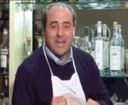 Tonino fammi un Crodino: Antonio di Pietro barista per vincere le elezioni in Sardegna