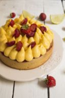 Tarte alle fragole, lime e mandorle