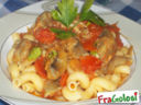 PASTA CON CARCIOFI E POMODORINI FRESCHI