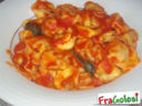 CAPPELLETTI IN SALSA DI POMODORO