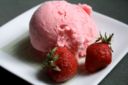 Un gelato leggero? Quello allo yogurt e fragole