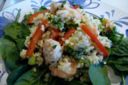 Ricette estive: orzo freddo con piselli e code di gambero