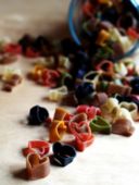 Prepararsi alla notte di San Valentino esercitandosi in tavola