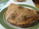 Dalla tradizione della Cucina Campana il Calzone alla napoletana