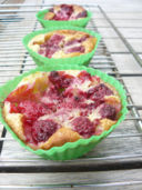 Mini Clafoutis di Ciliegie: un dessert tutto estivo