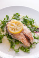 Salmone al cartoccio, un’idea per cena