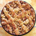 Crostata con marmellata di fichi, mele e noci, un dolce che si prepara in 10 minuti