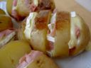 Patate al cartoccio con scamorza e speck