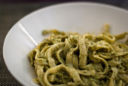 Linguine alle noci, un primo piatto festivo