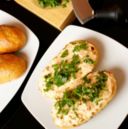 Ricette antipasti veloci: i Sandwich con formaggio alle erbe
