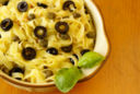 Primi piatti veloci, pasta alla polpa di olive nere