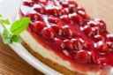 Ricette estive dolci, cheesecake pistacchi e amarene