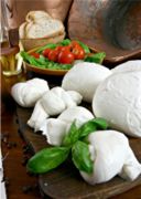 La mozzarella di bufala fiore all’occhiello della gastronomia campana