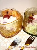 Coppe alle ciliegie e panettone Loison