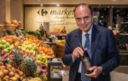 Didascalizzami questa: Sor Bruno Vespa, portece da beve