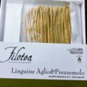 Linguine aglio e prezzemolo con mazzancolle e pomodori ciliegini di Pachino IGP