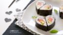 Hosomaki al salmone e avocado: sushi del cuore