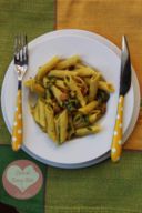 Penne con zucchine, speck e zafferano – Pasta with courgettes, speck and saffron