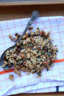 Breakfast granola *recipe*