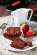 Brownies peccaminosi alla ciliegia e rum