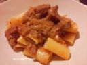 RIGATONI CON SUGO ALLA GENOVESE