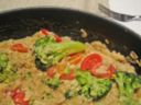 Welsh rarebit risotto (Risotto alla birra con formaggio, broccoli e pomodori)