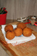 Arancini Siciliani con Salsiccia e Piselli